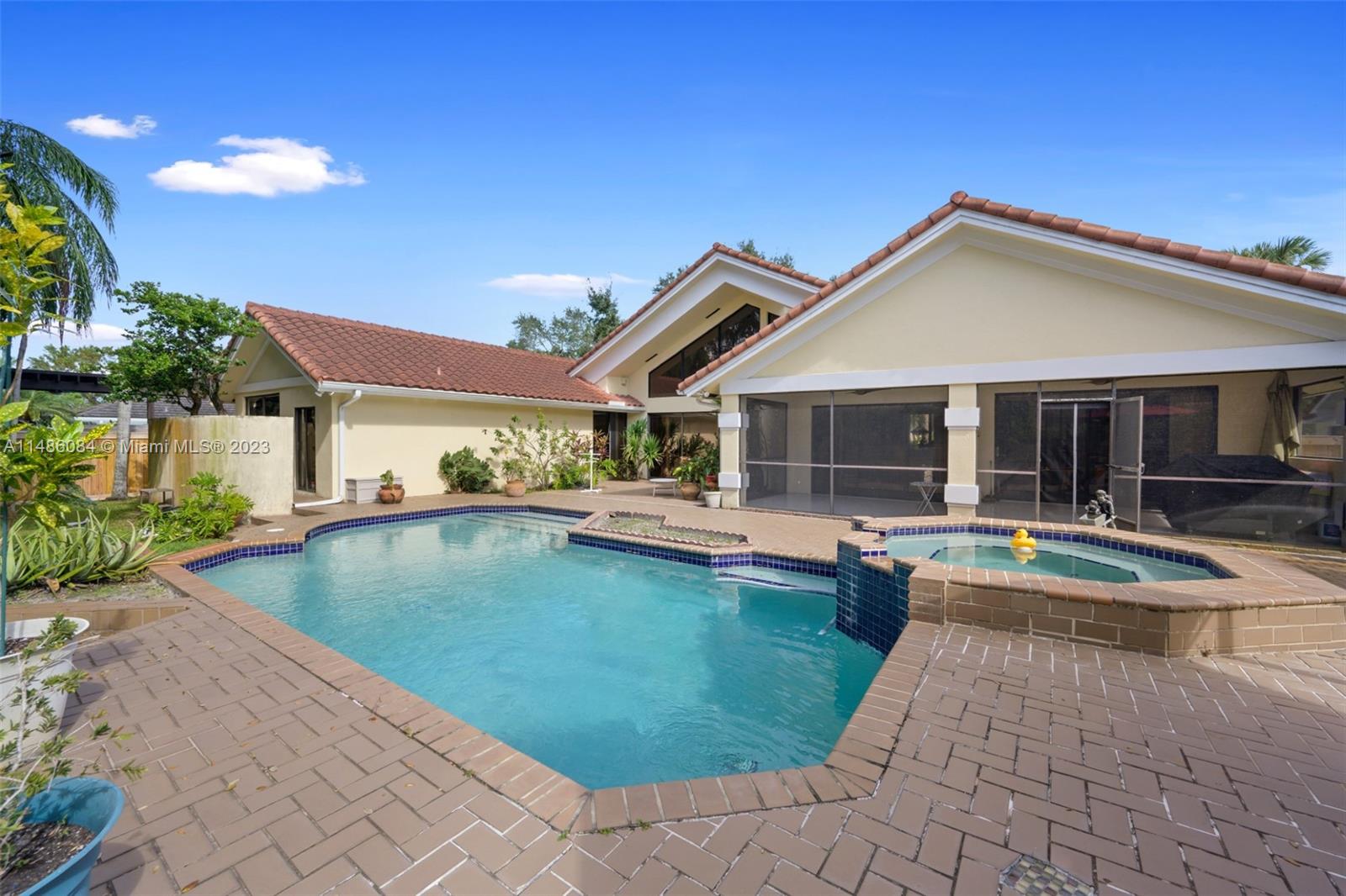 OAK FOREST - Residential