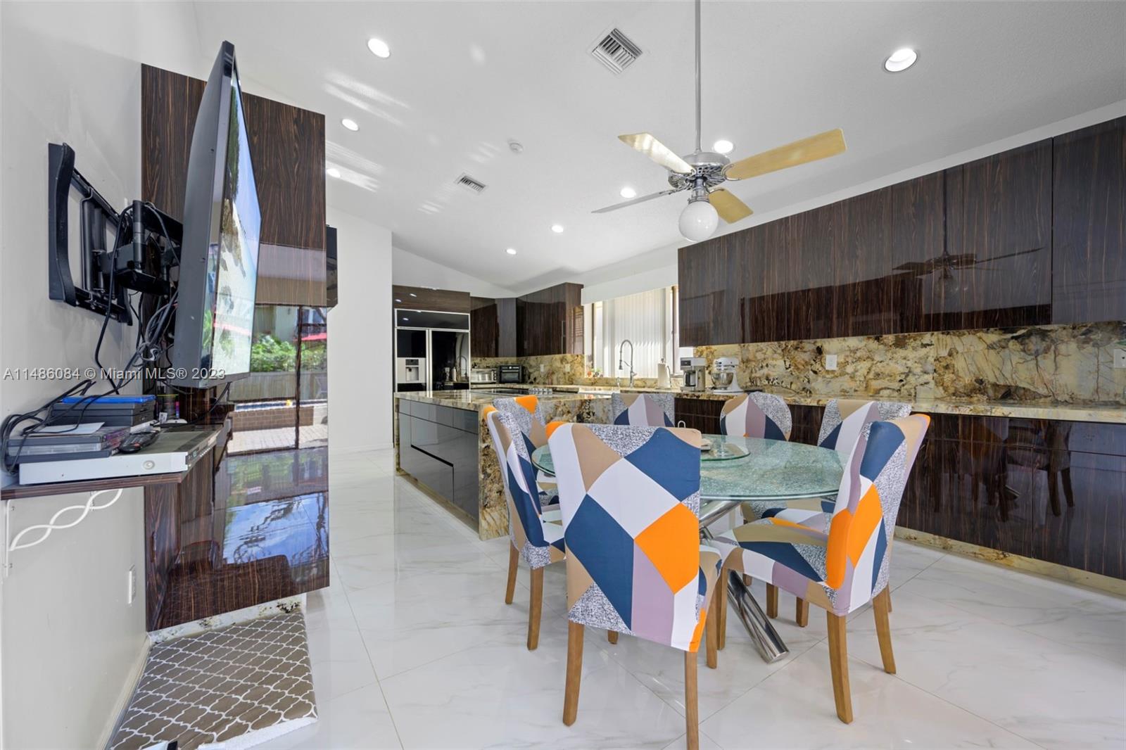 OAK FOREST - Residential