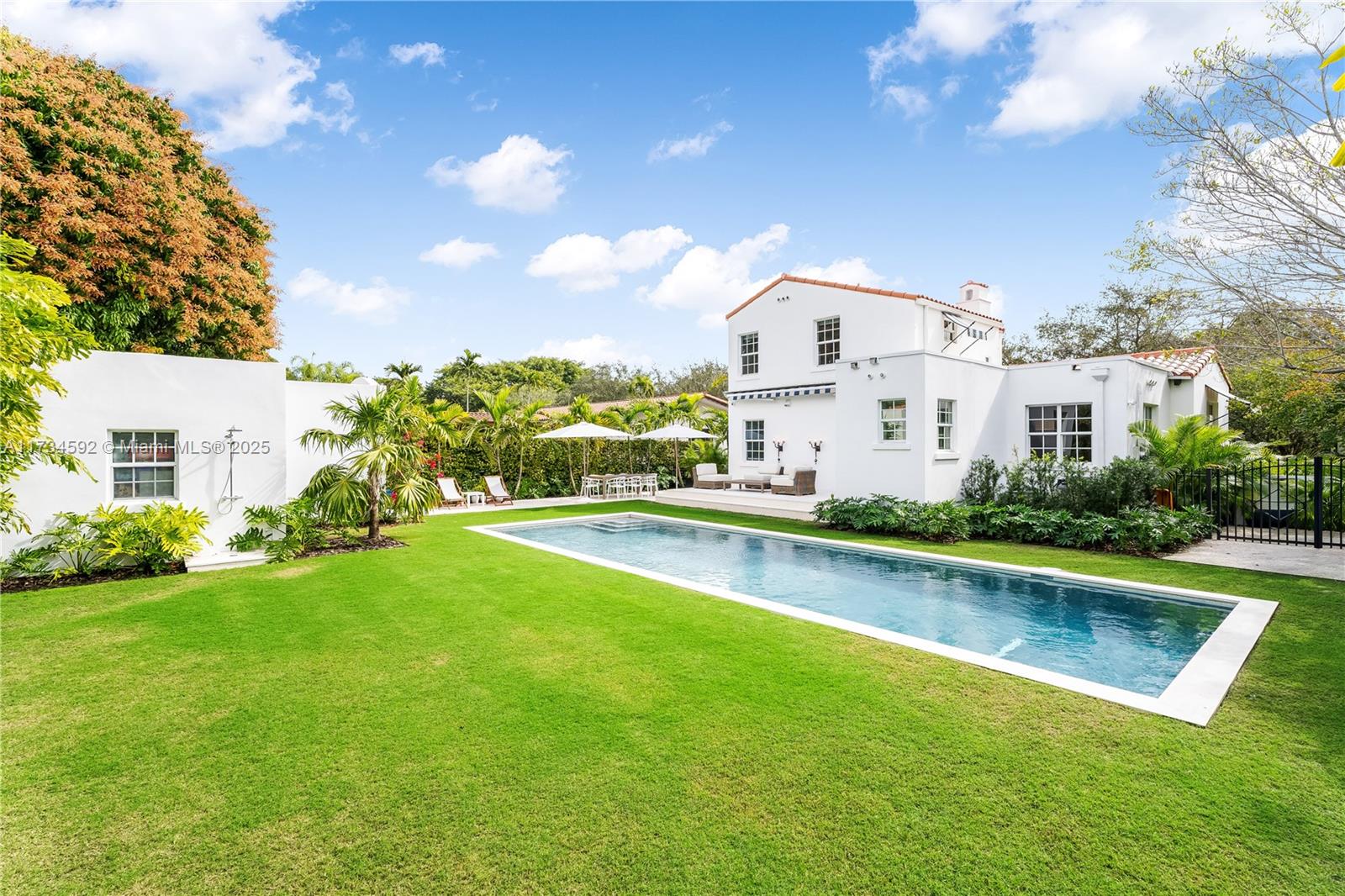 CORAL GABLE COUNTRY CLUB - Residential