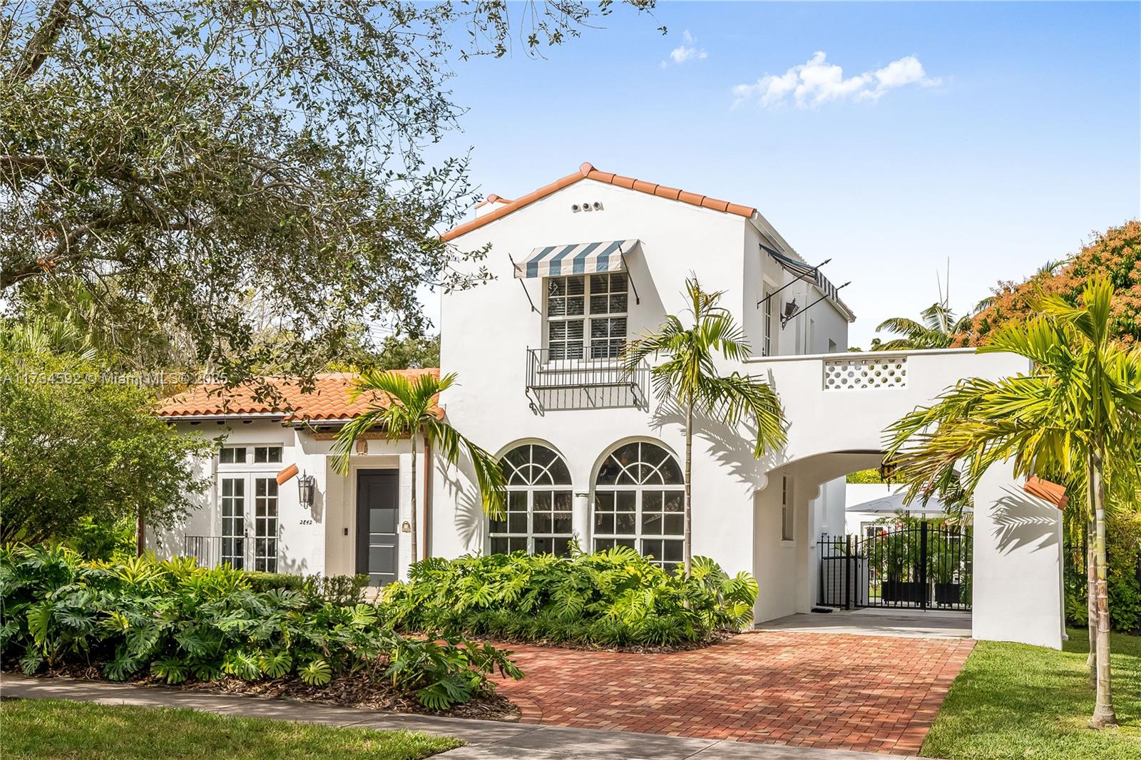 CORAL GABLE COUNTRY CLUB - Residential