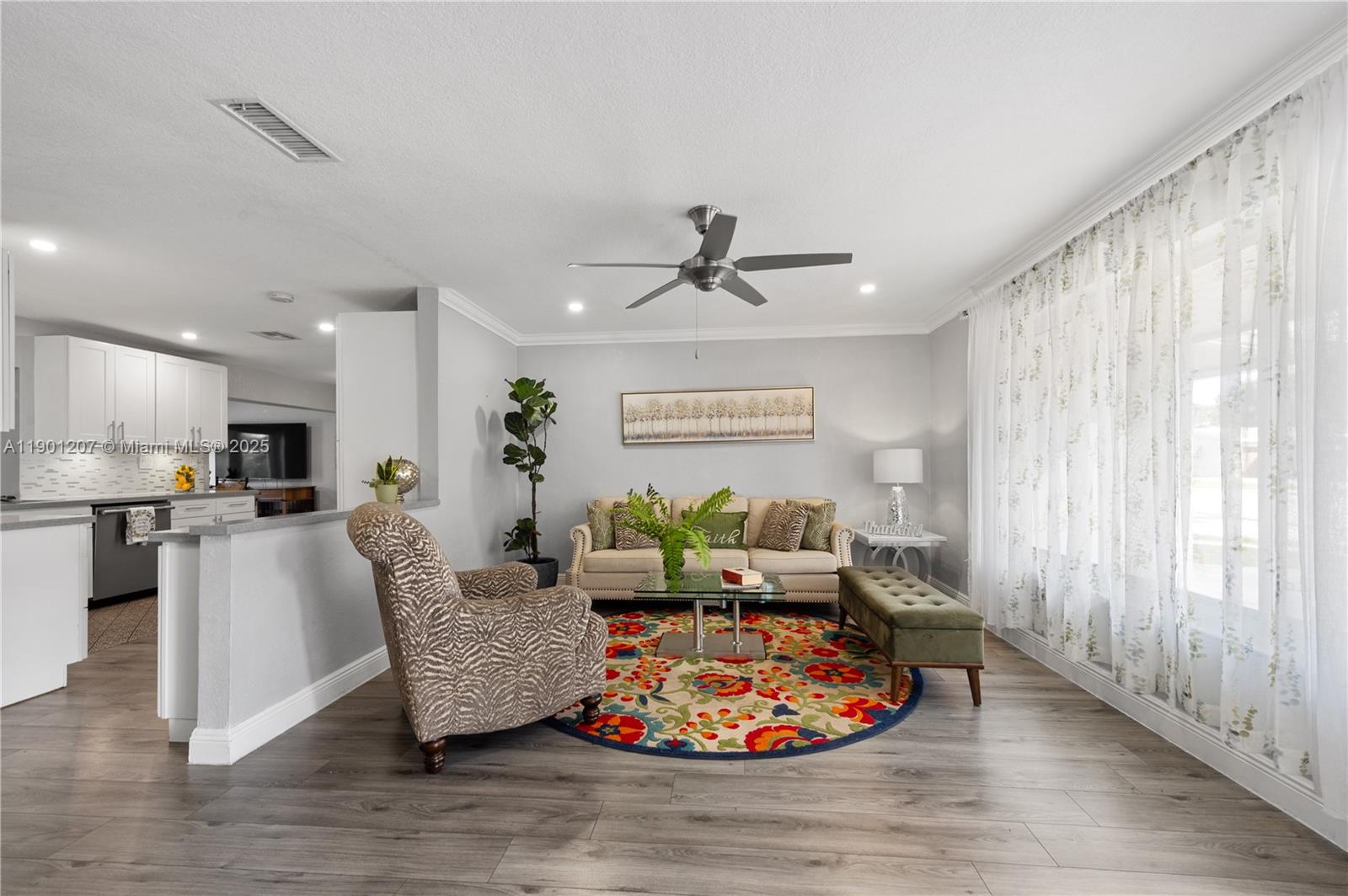 SUNRISE GOLF VILLAGE - Residential