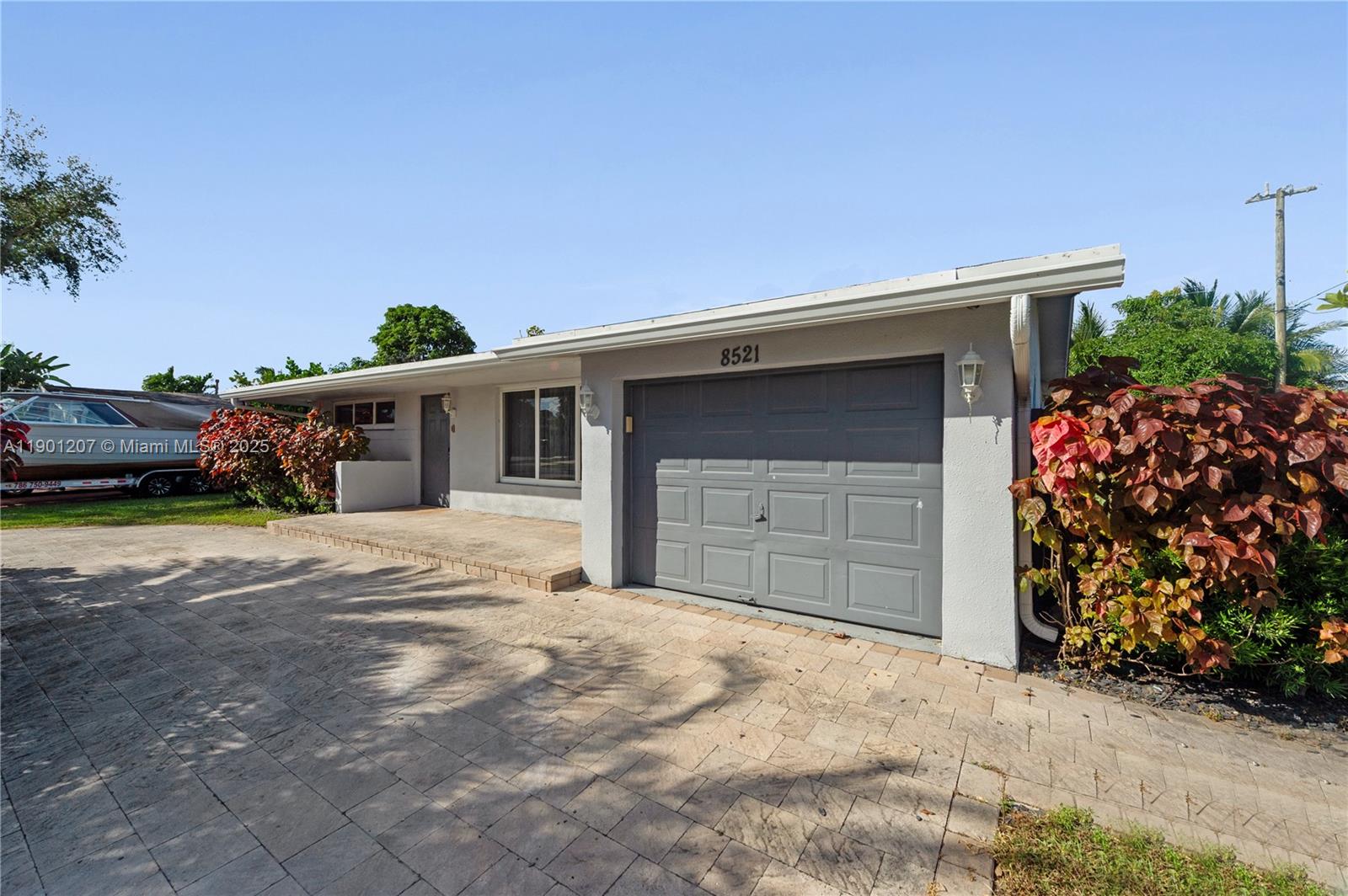 SUNRISE GOLF VILLAGE - Residential