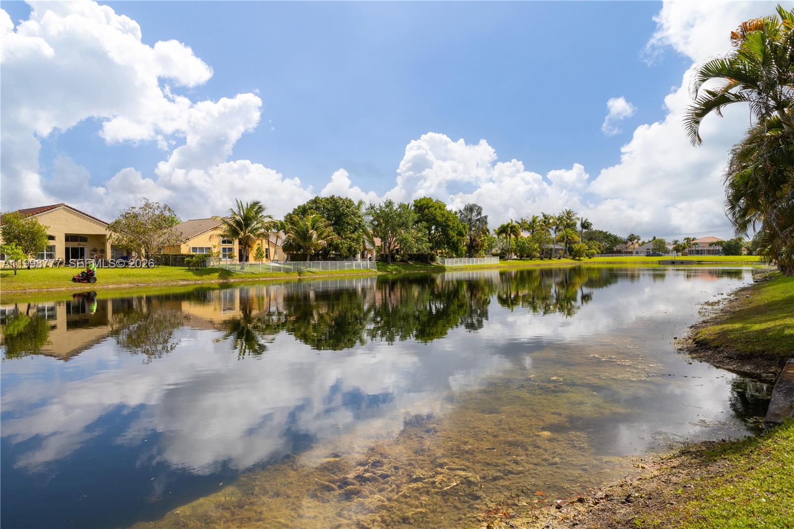 VULCAN MATERIALS COMPANY - Residential Lease