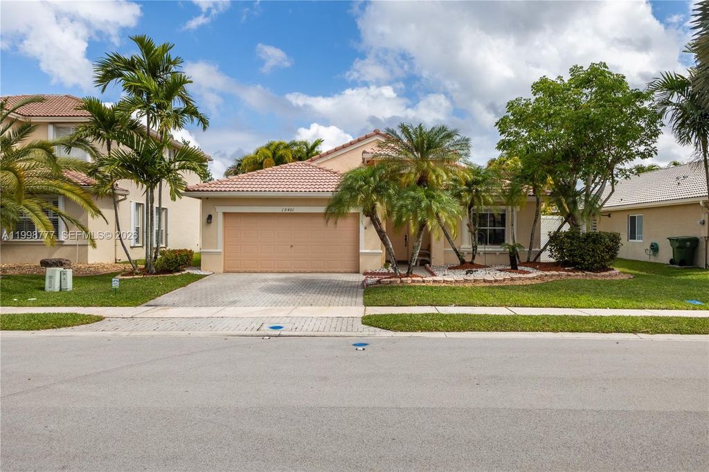 Photo of 19401 SW 15th St #0, Pembroke Pines, FL 33029 (MLS # A11998777)