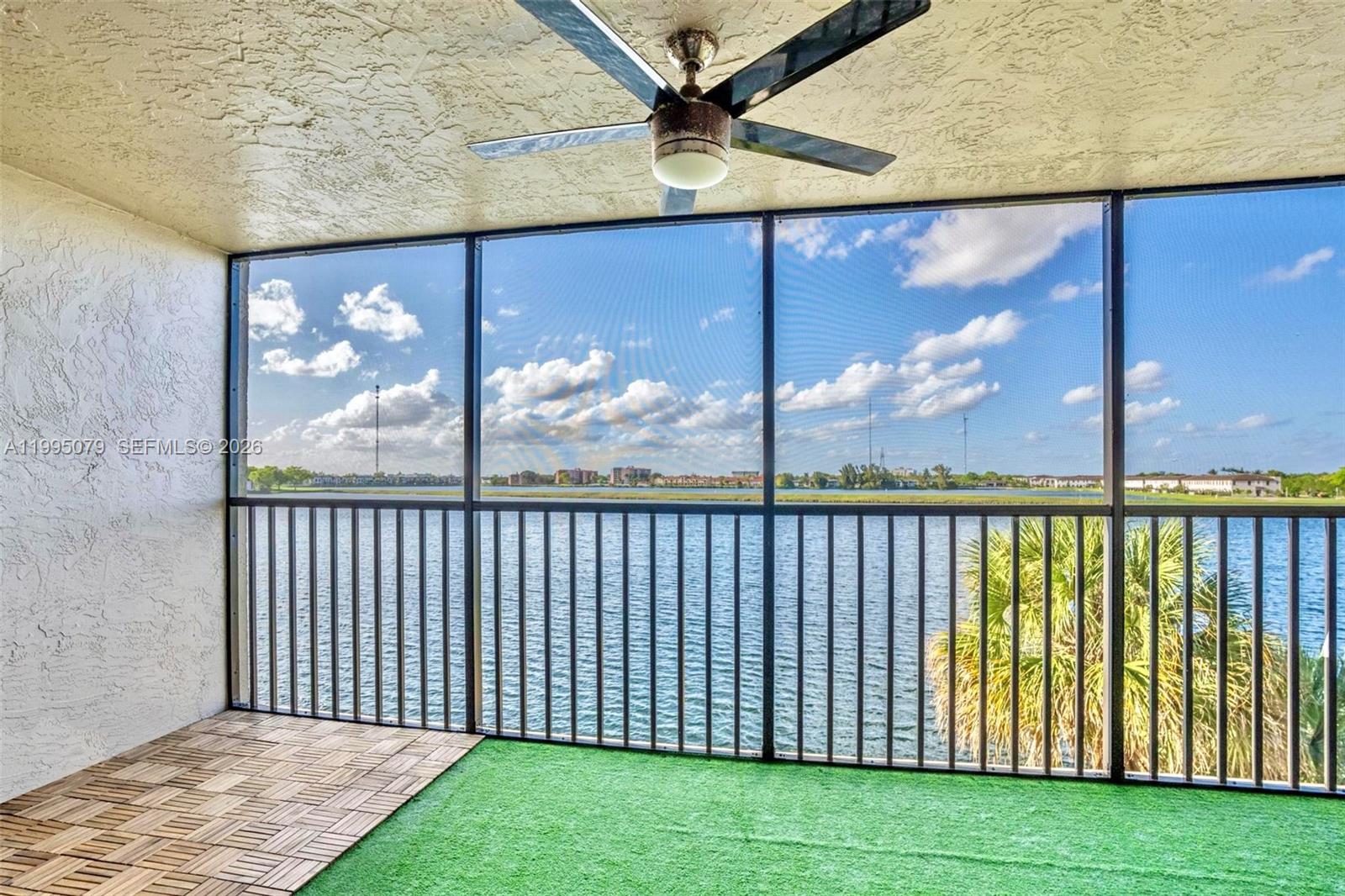 SUMMERTREE VILG CALIF CL - Residential Lease