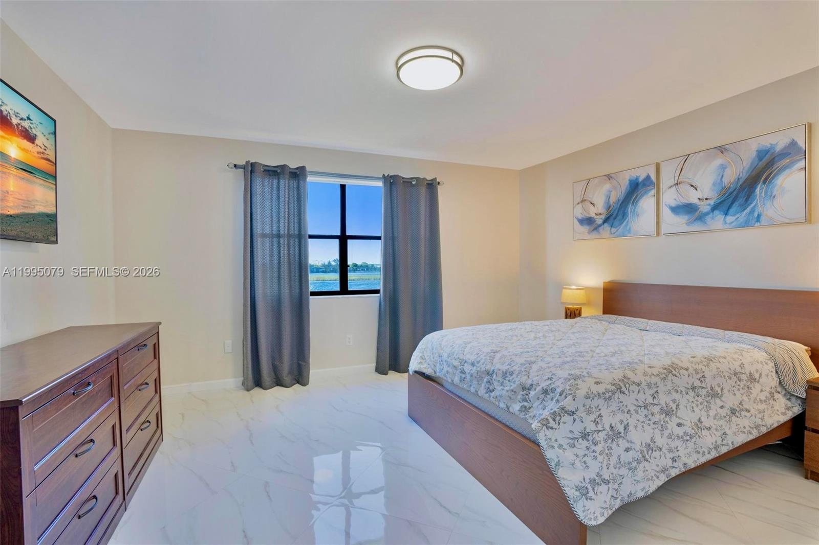 SUMMERTREE VILG CALIF CL - Residential Lease