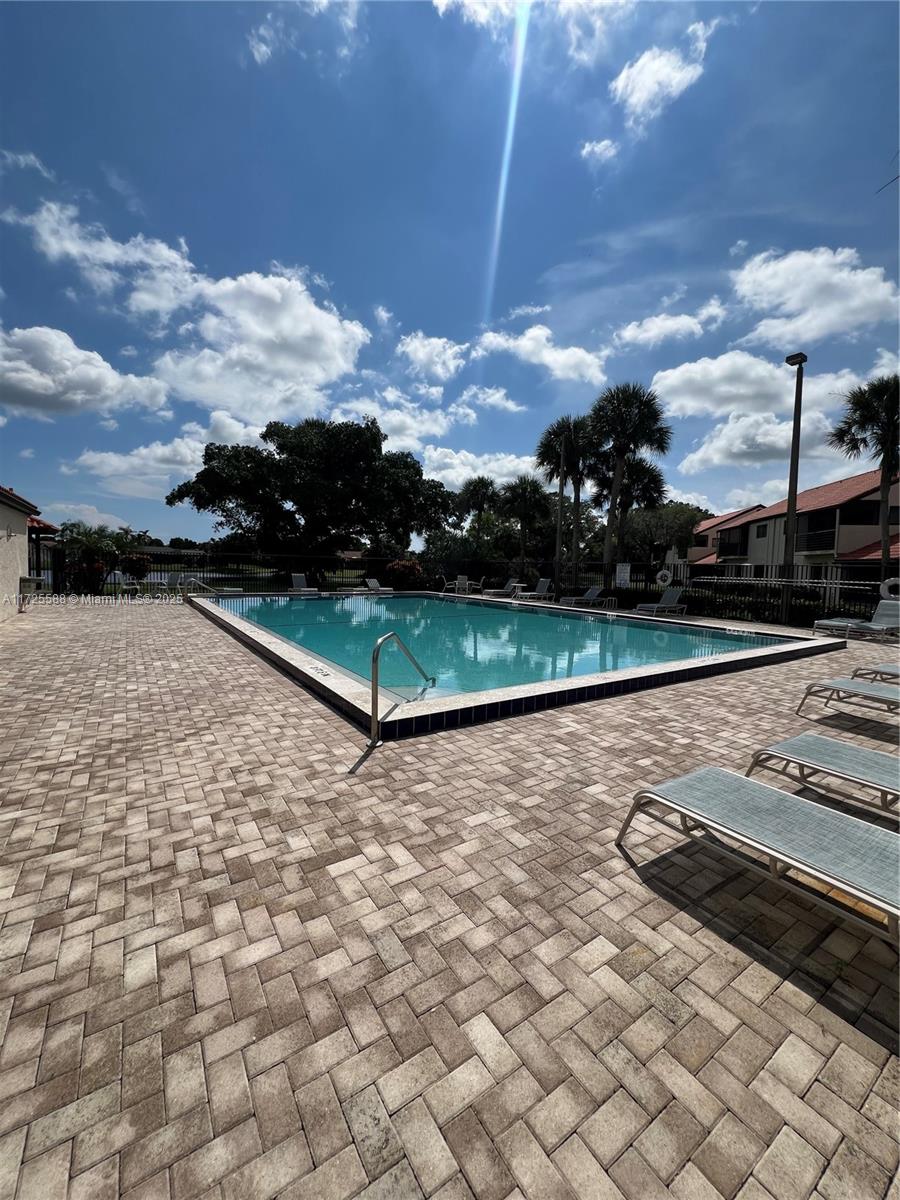 SOUTH LAKE CONDO - Residential