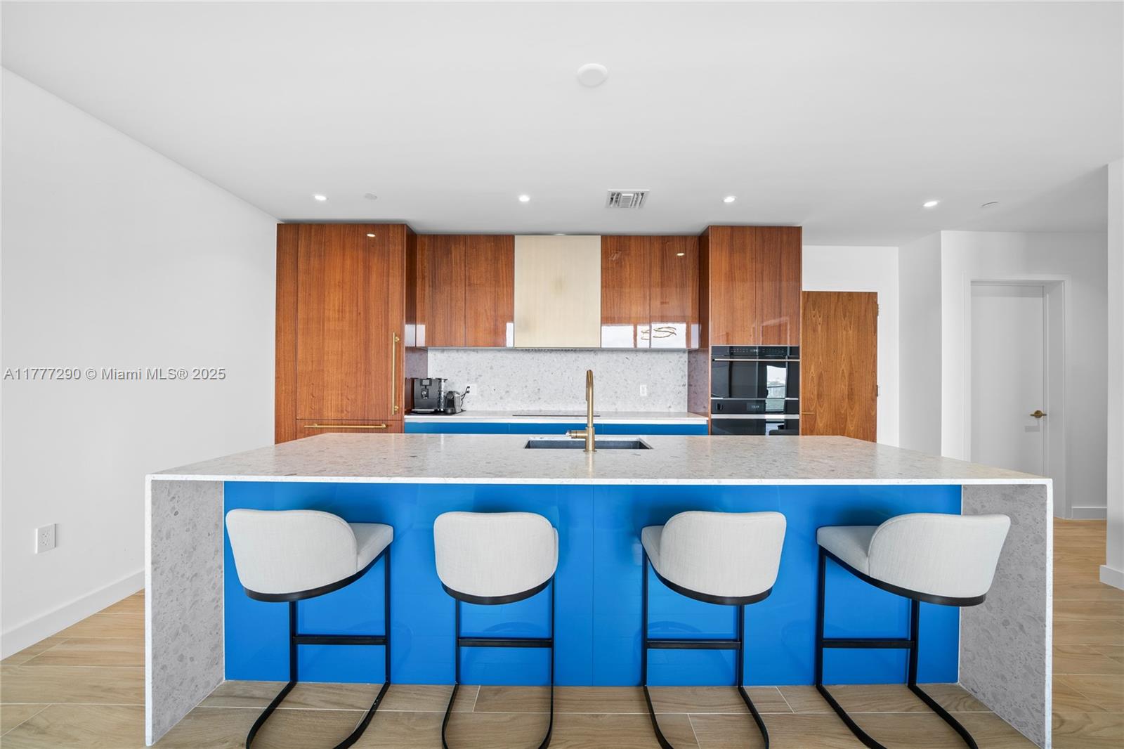 Mr. C Tigertail - Residential