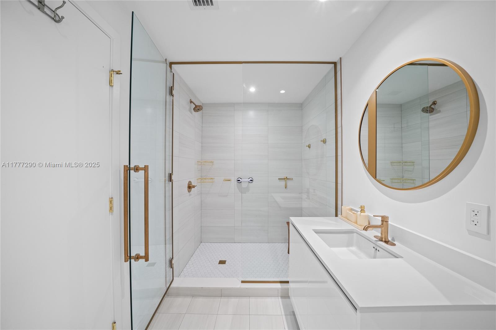 Mr. C Tigertail - Residential