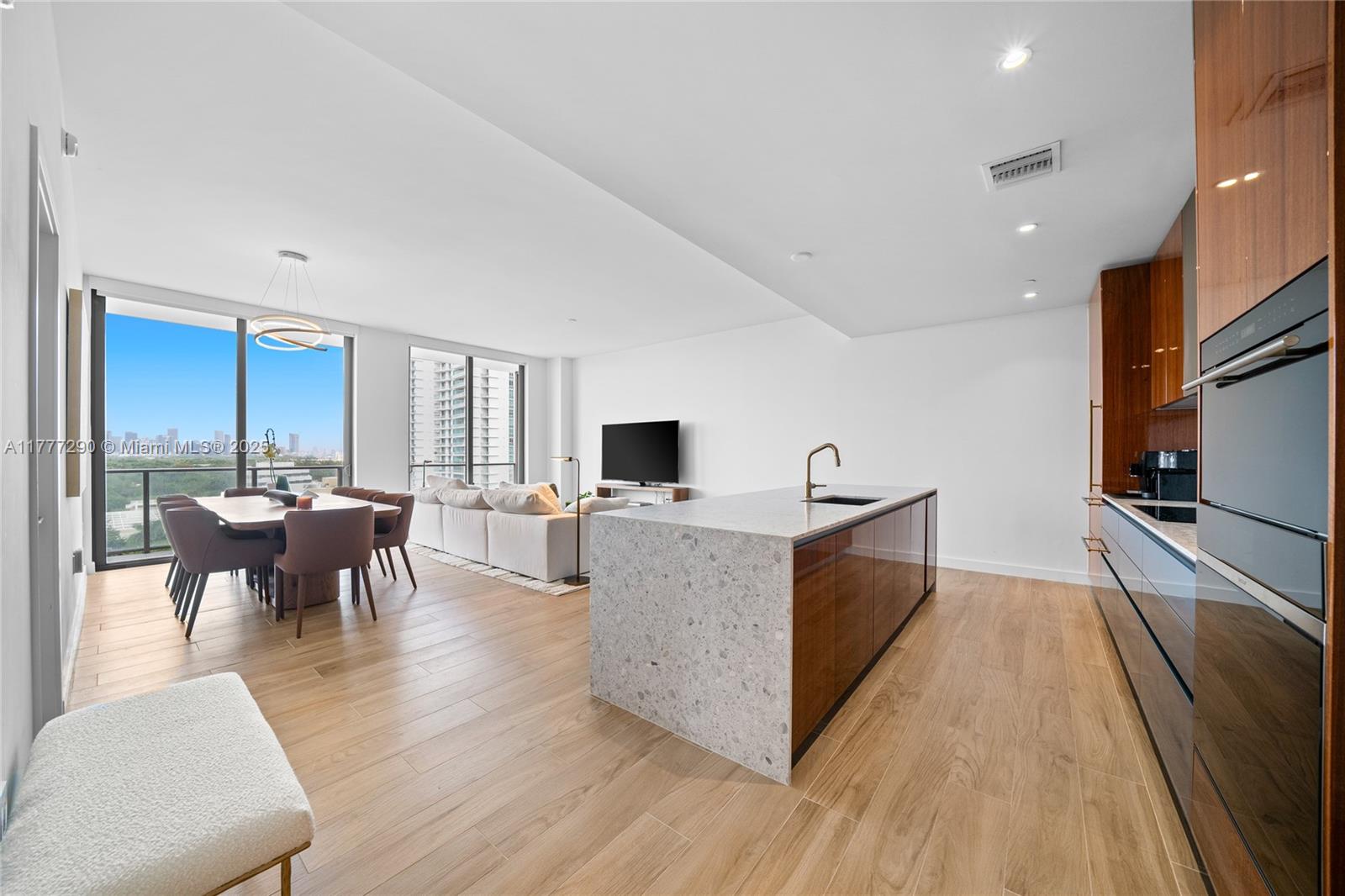 Mr. C Tigertail - Residential