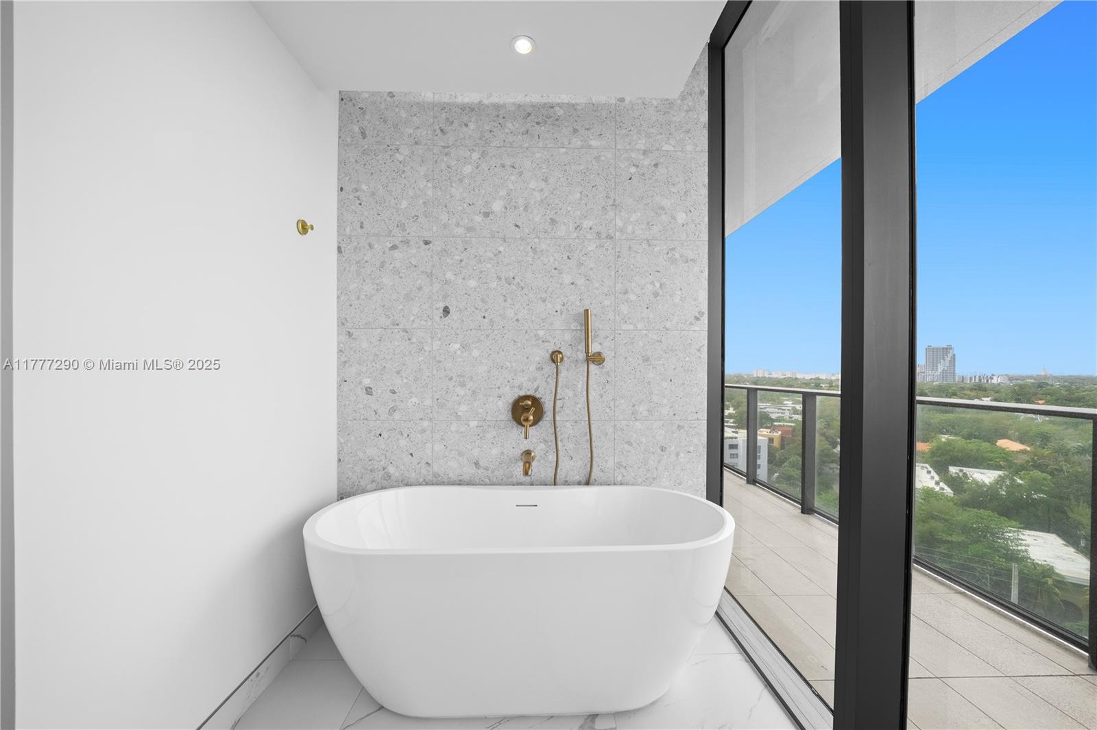 Mr. C Tigertail - Residential