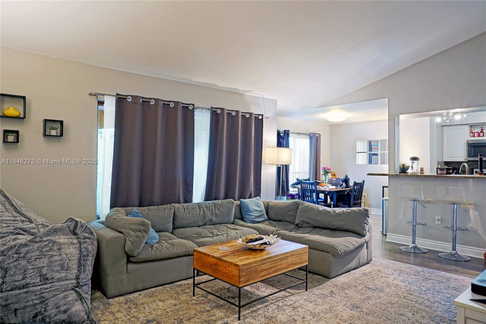 SAILBOAT POINTE CONDO - Residential