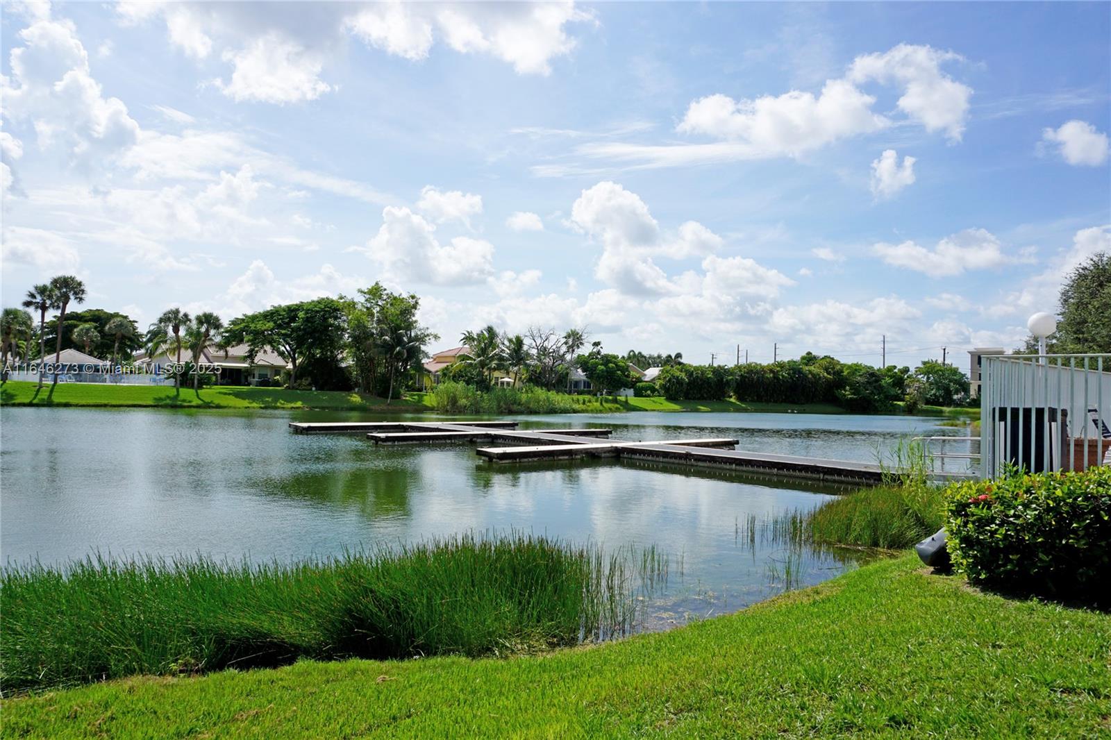 SAILBOAT POINTE CONDO - Residential
