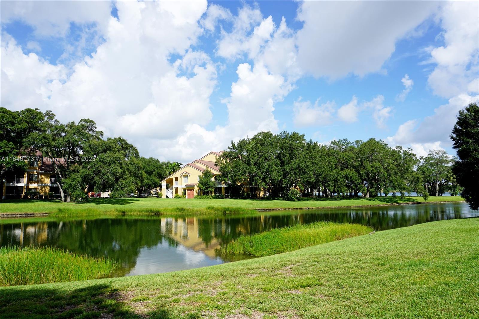 SAILBOAT POINTE CONDO - Residential