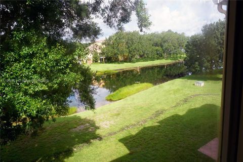 A home in Oakland Park