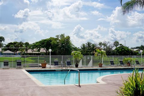 A home in Oakland Park