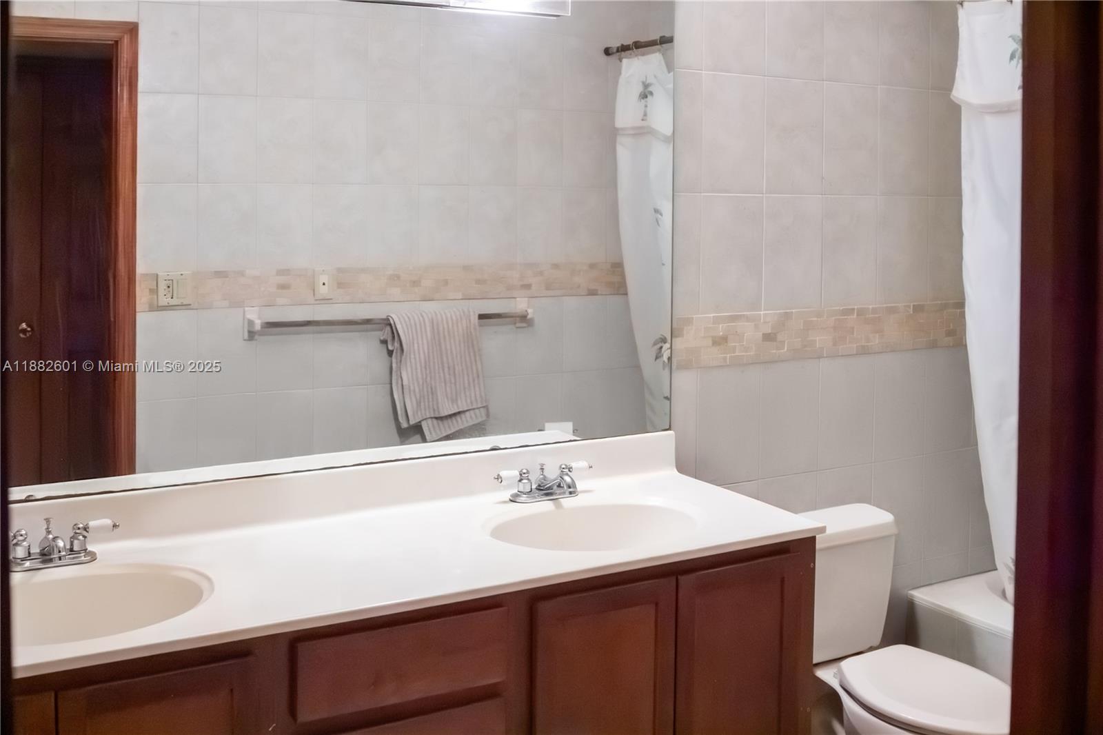 SUNNY ISLES INLAND - Residential