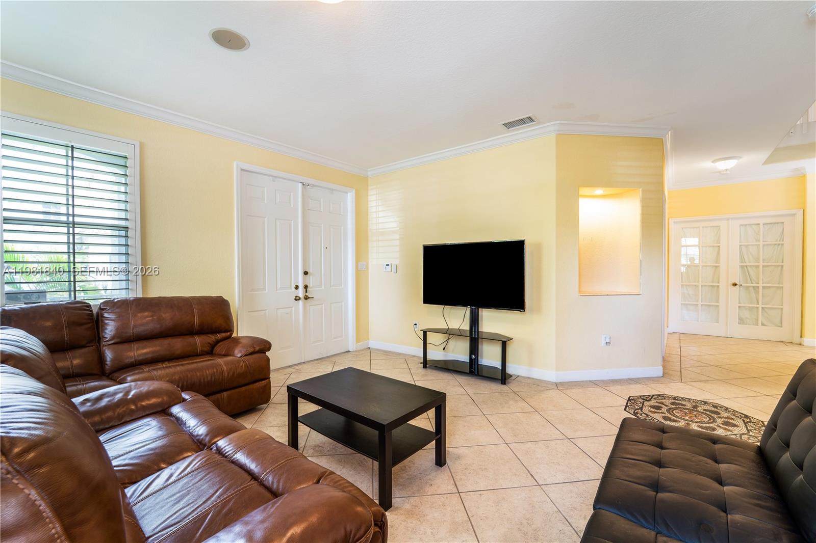 CENTURY VILLAS - Residential Lease