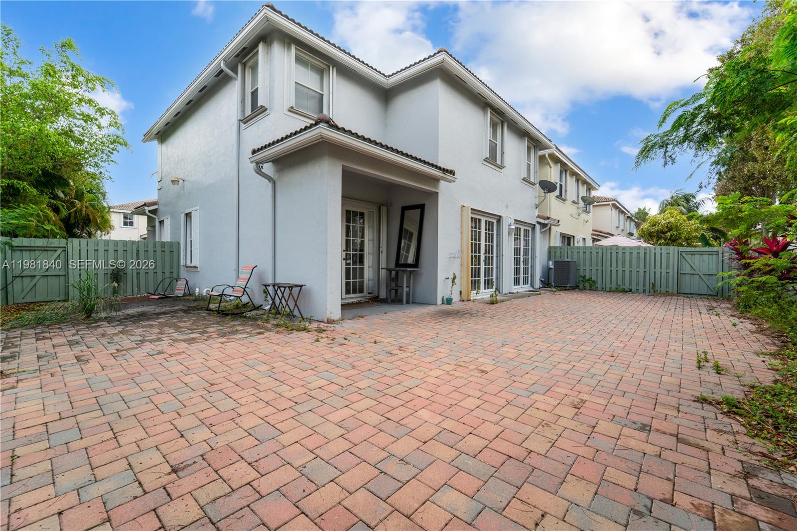 CENTURY VILLAS - Residential Lease