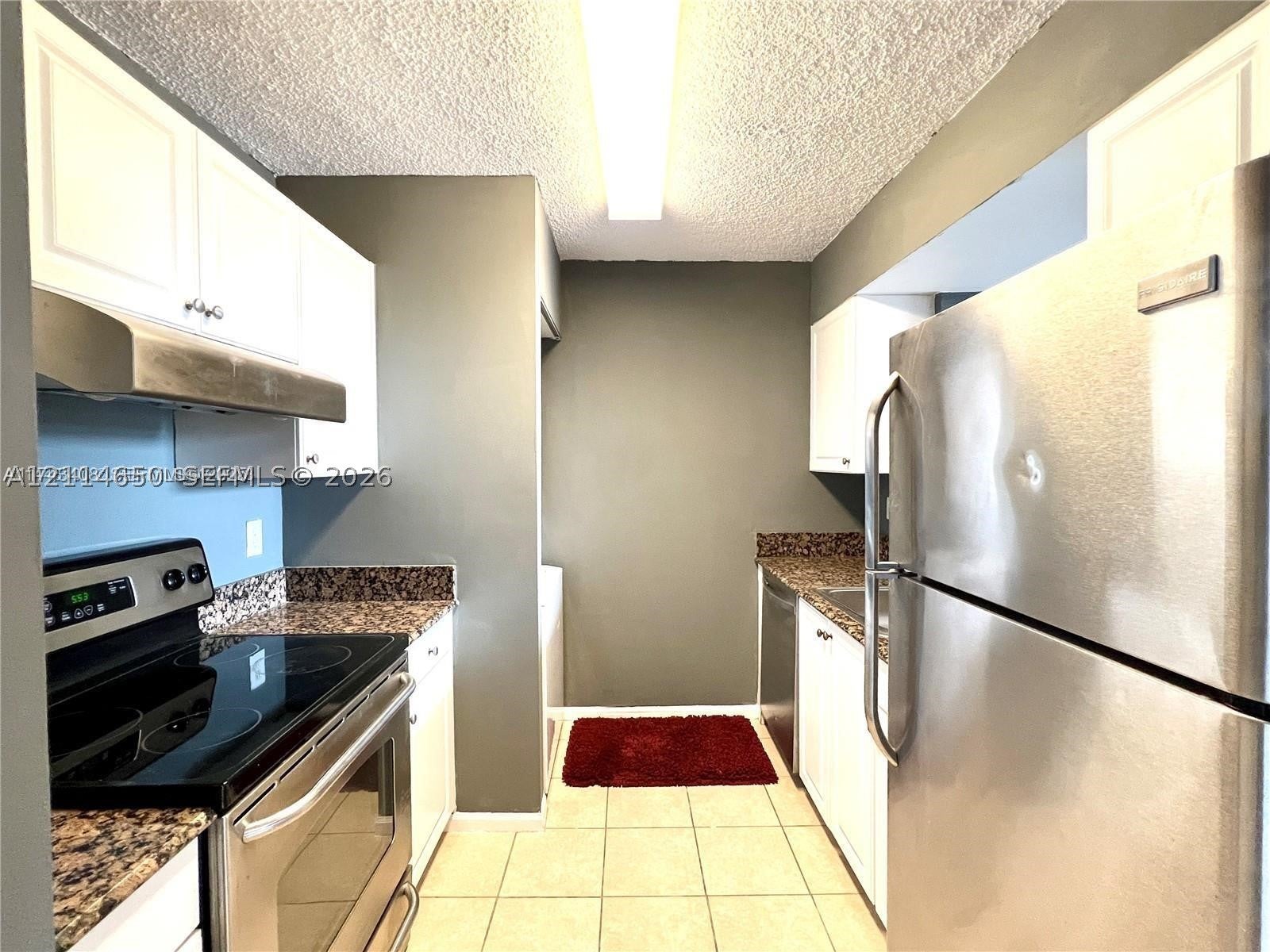 1450 SE 3rd Ave 411