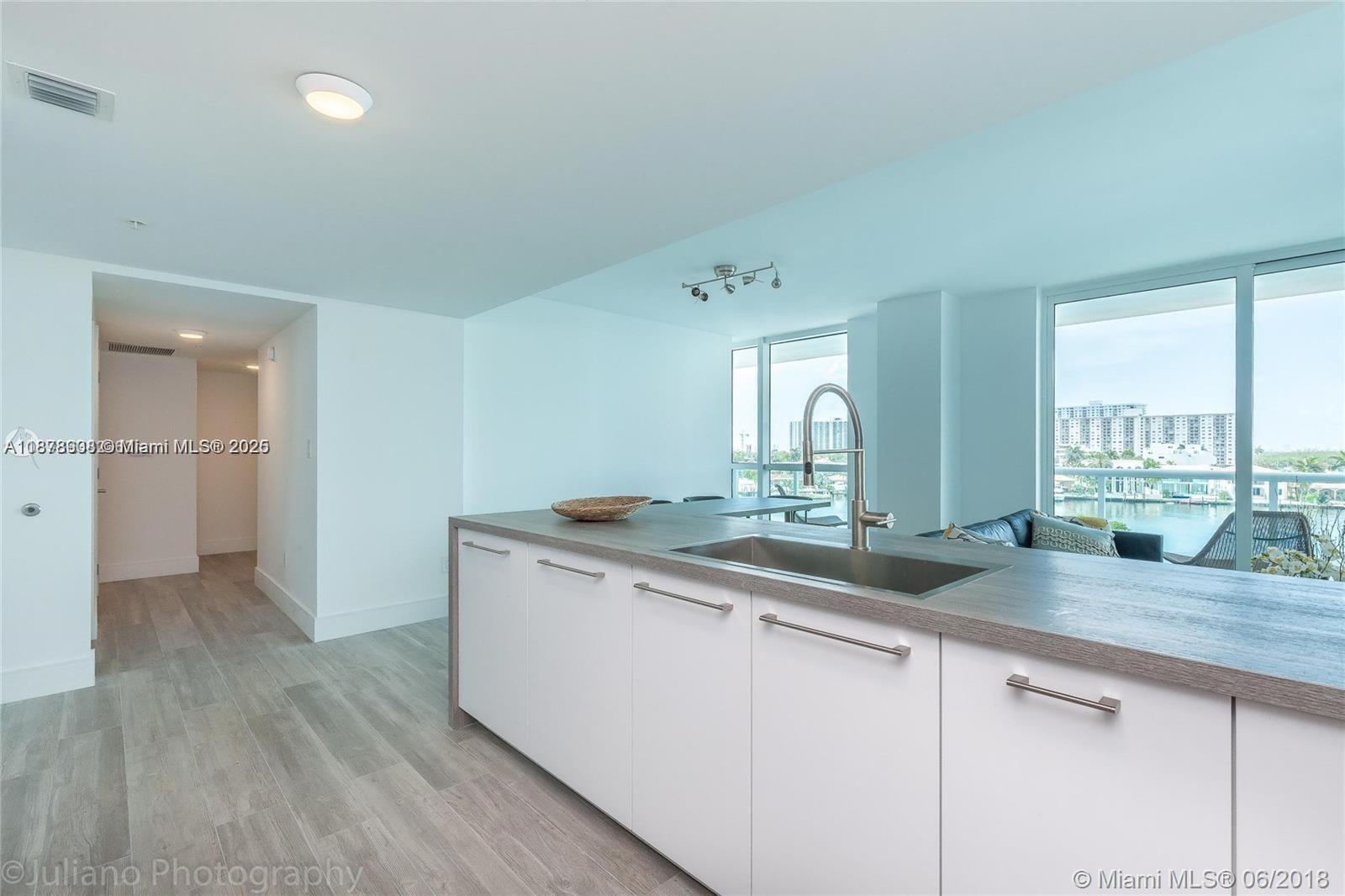 400 Sunny Isles Blvd 501