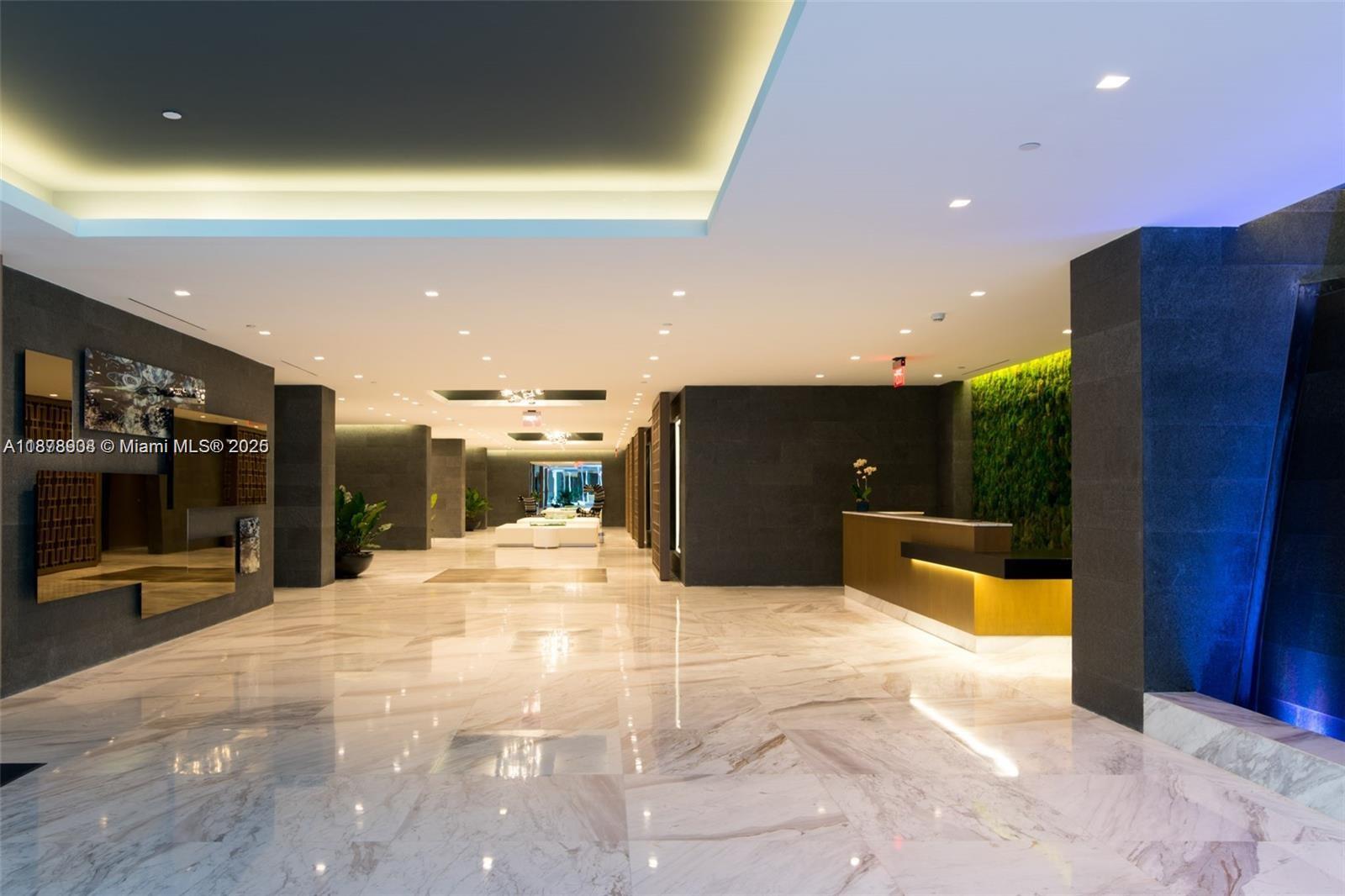 400 SUNNY ISLES CONDO EAS - Residential Lease