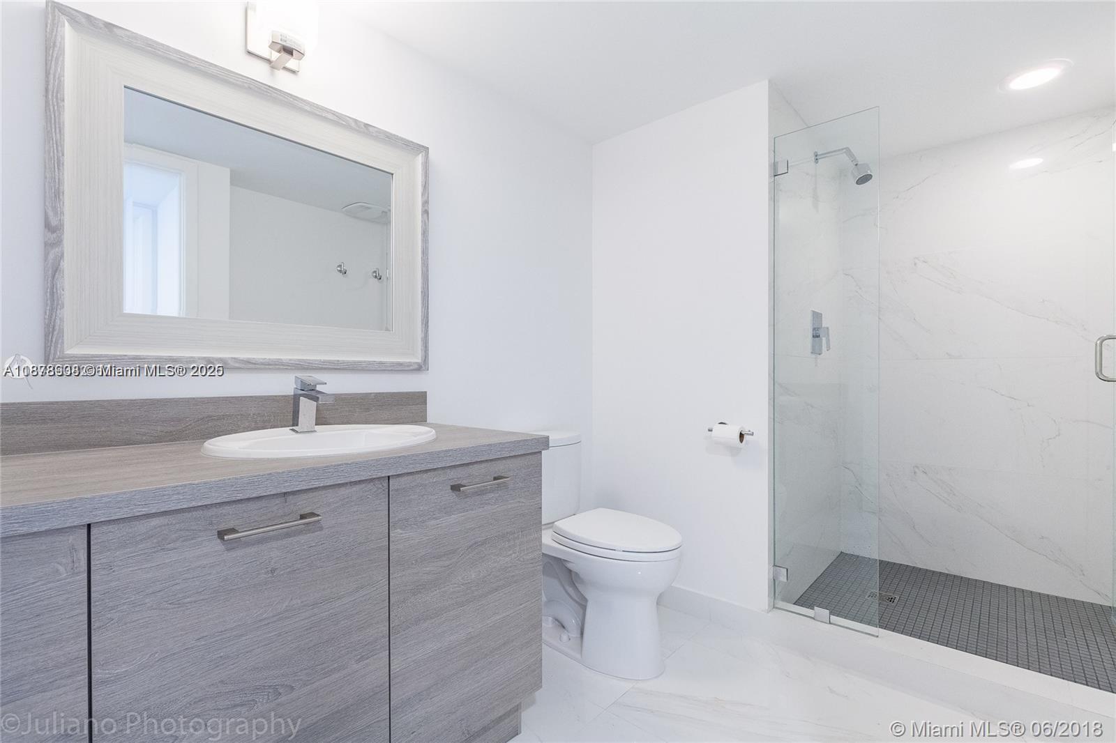 400 SUNNY ISLES CONDO EAS - Residential Lease