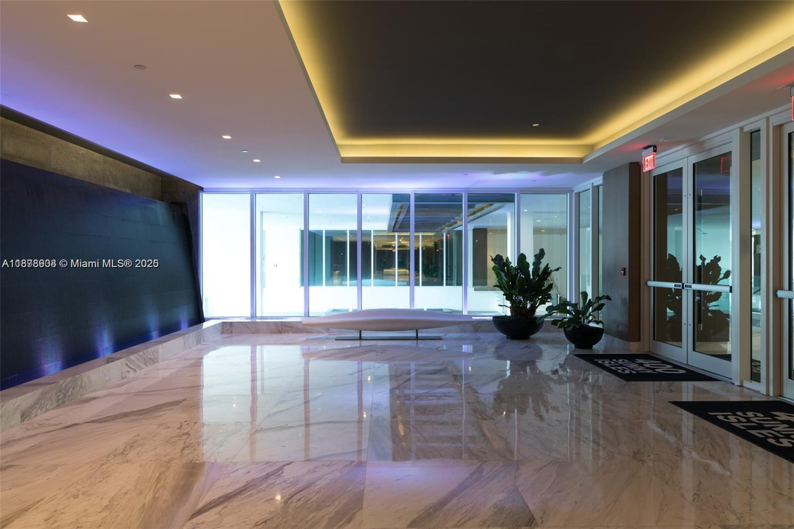 400 SUNNY ISLES CONDO EAS - Residential Lease