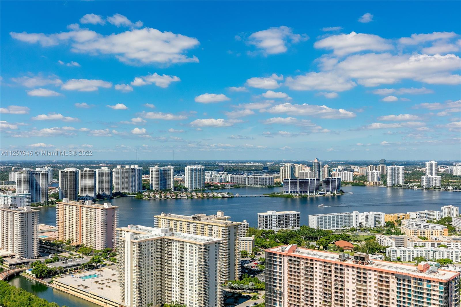 JADE OCEAN CONDO - Residential