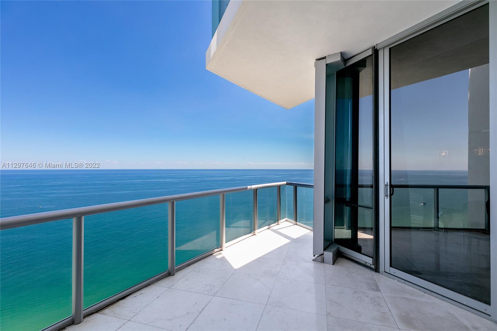 JADE OCEAN CONDO - Residential
