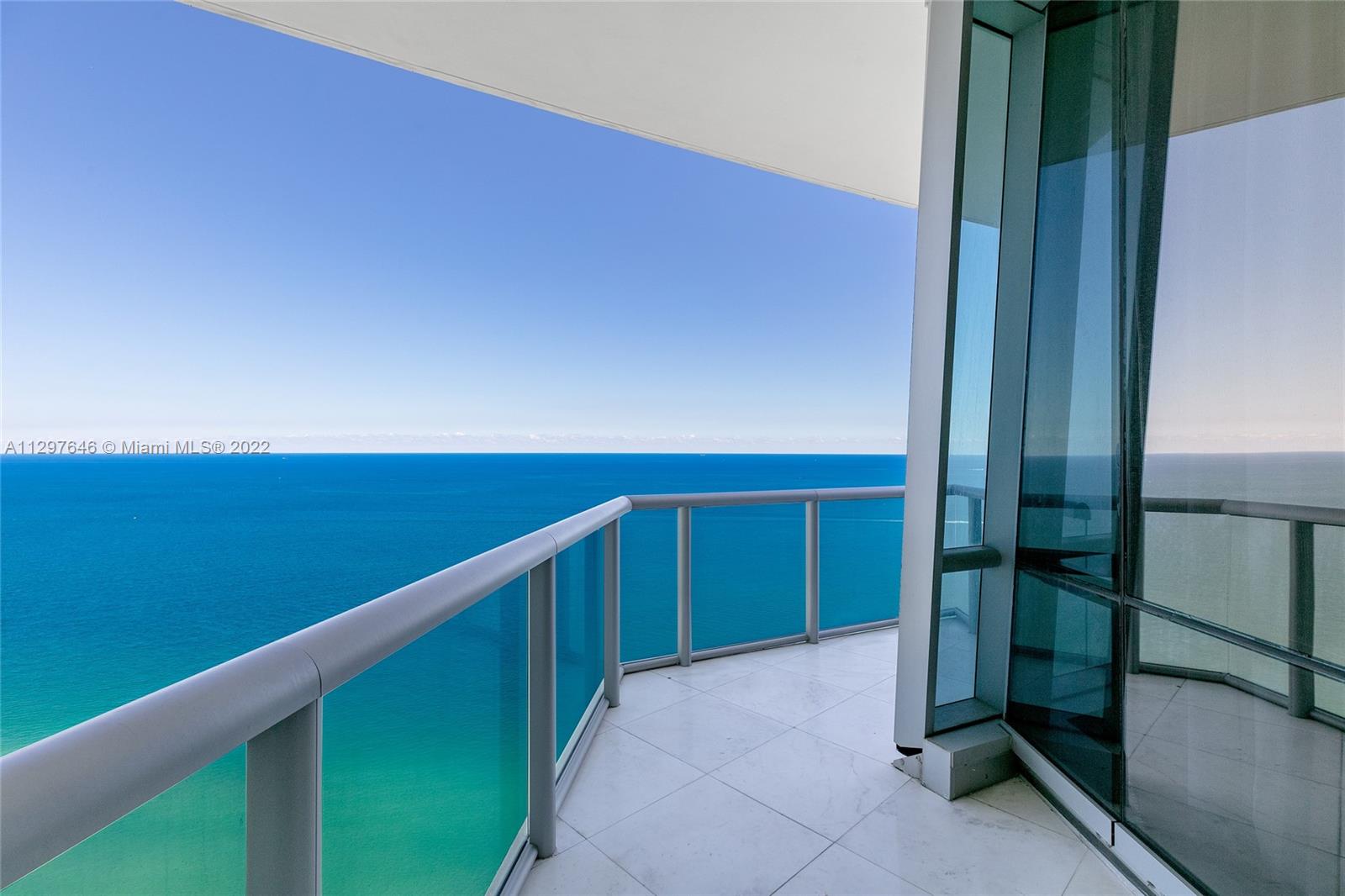JADE OCEAN CONDO - Residential
