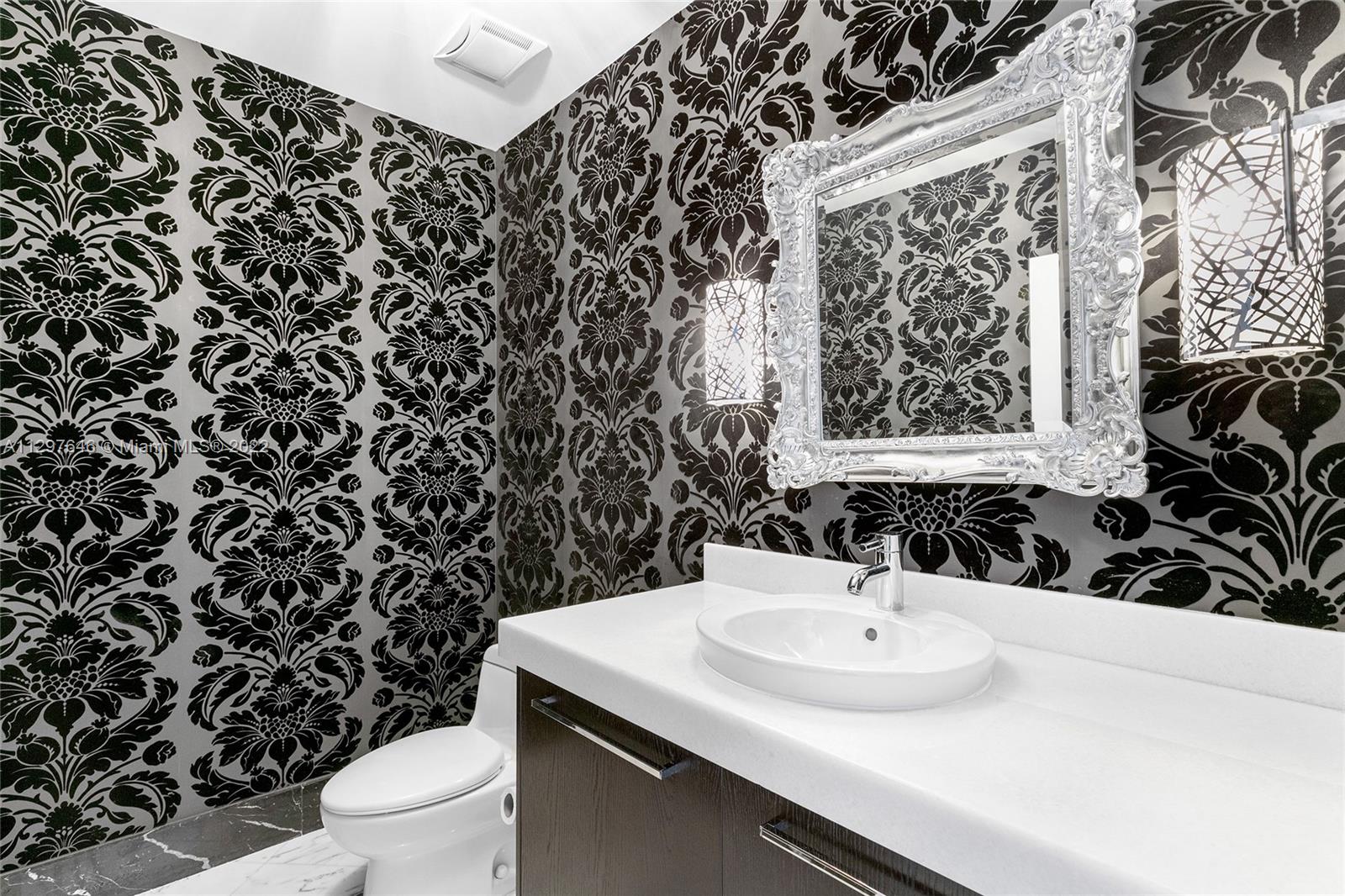 JADE OCEAN CONDO - Residential