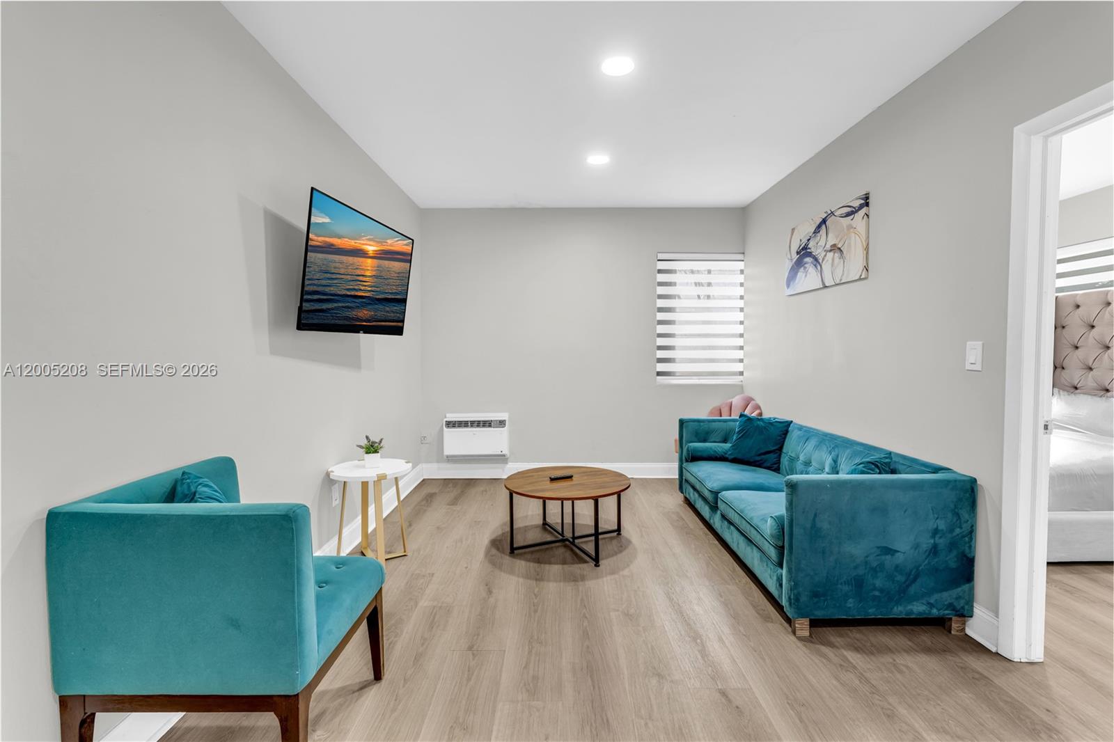 BAY HARBOUR ISLAND - Residential Lease