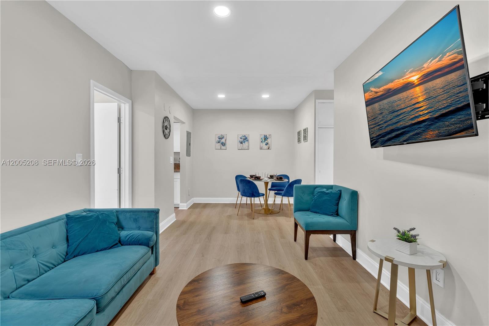 BAY HARBOUR ISLAND - Residential Lease