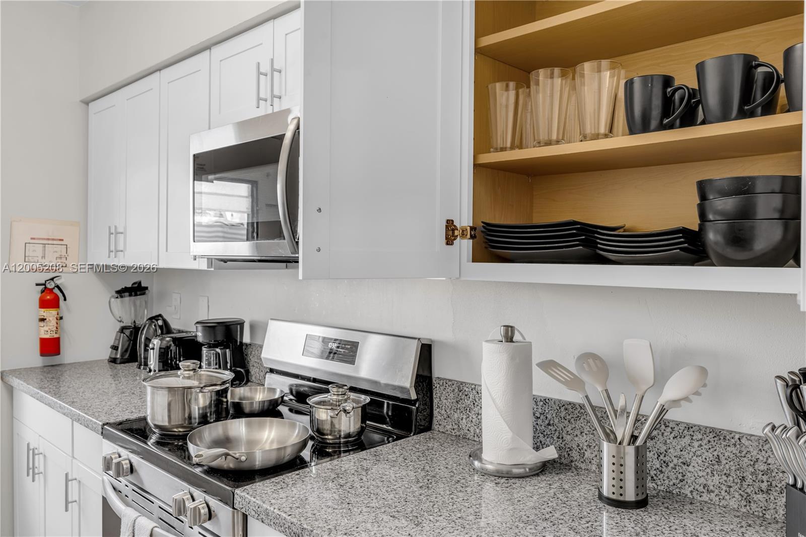 BAY HARBOUR ISLAND - Residential Lease