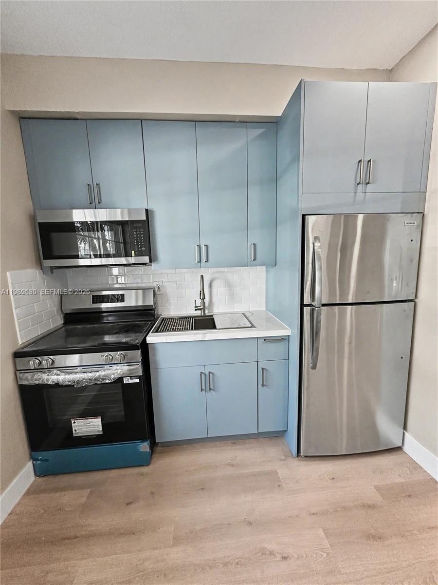 THE LORENA CONDO - Residential Lease