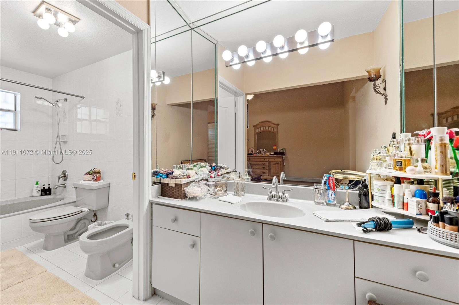 CHRISTYS 2ND ADDN - Residential