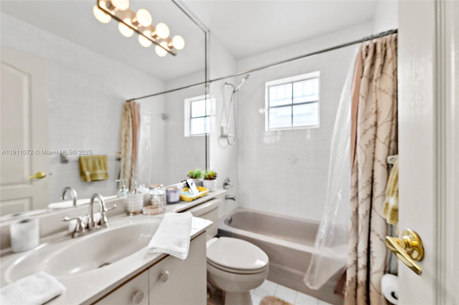 CHRISTYS 2ND ADDN - Residential