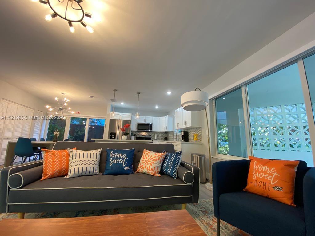 ROBERTSON PARK - Residential