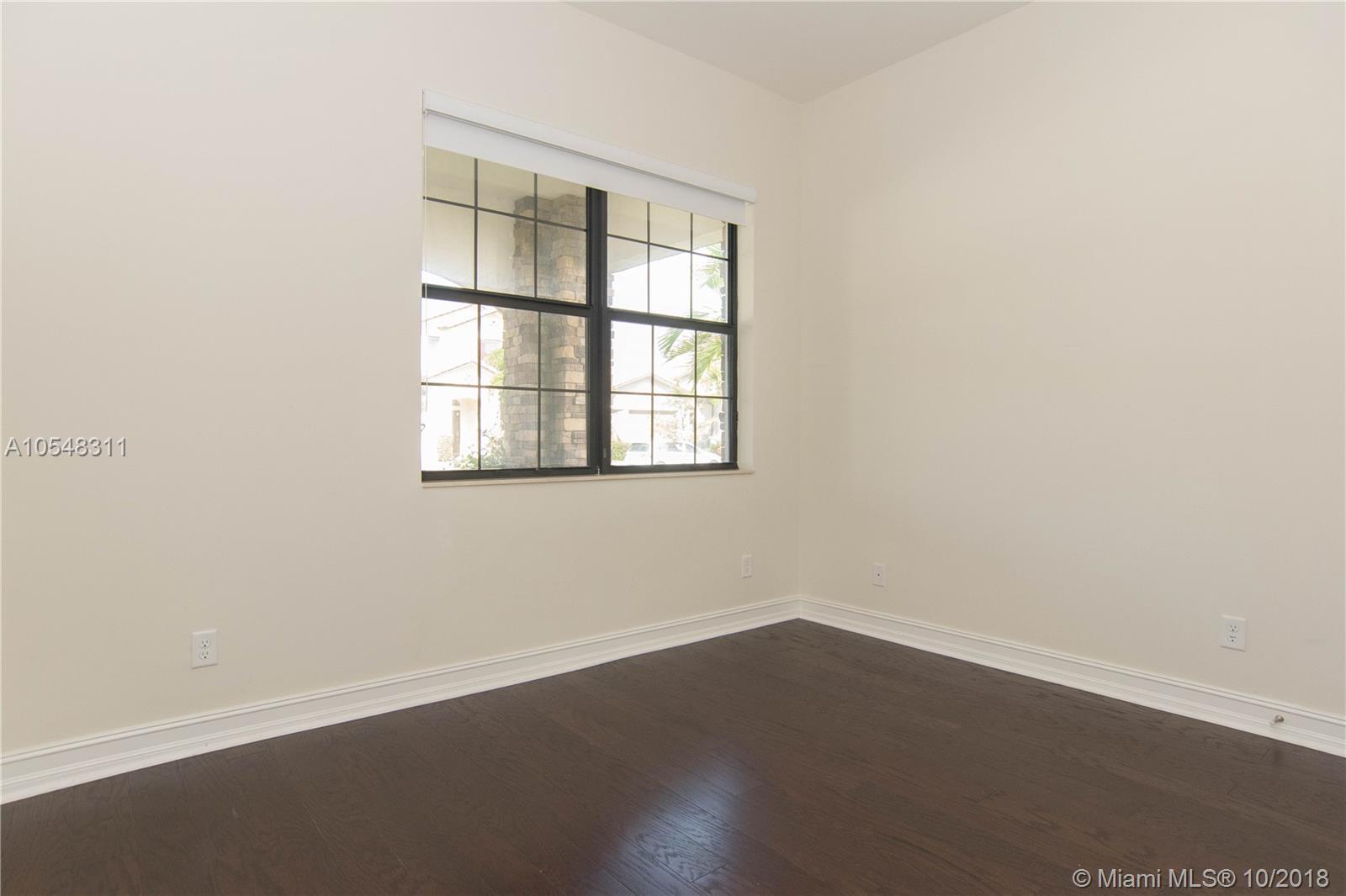 BRUSCHI PROPERTY - Residential