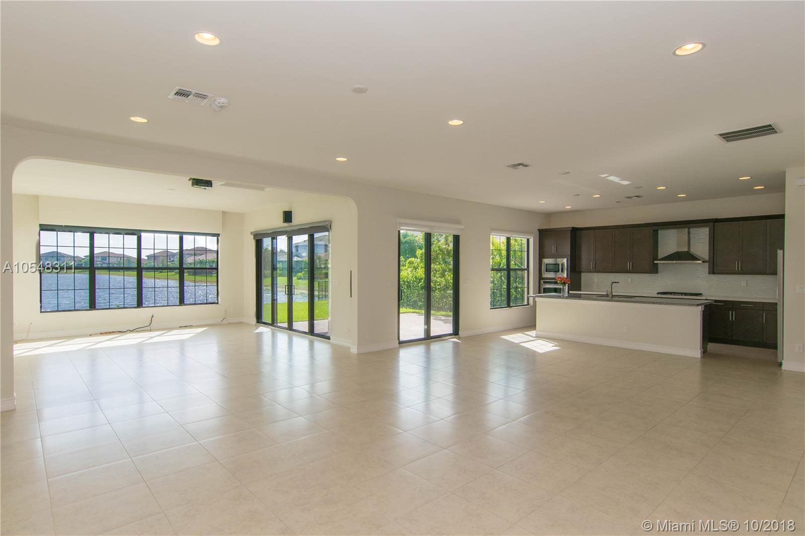 BRUSCHI PROPERTY - Residential