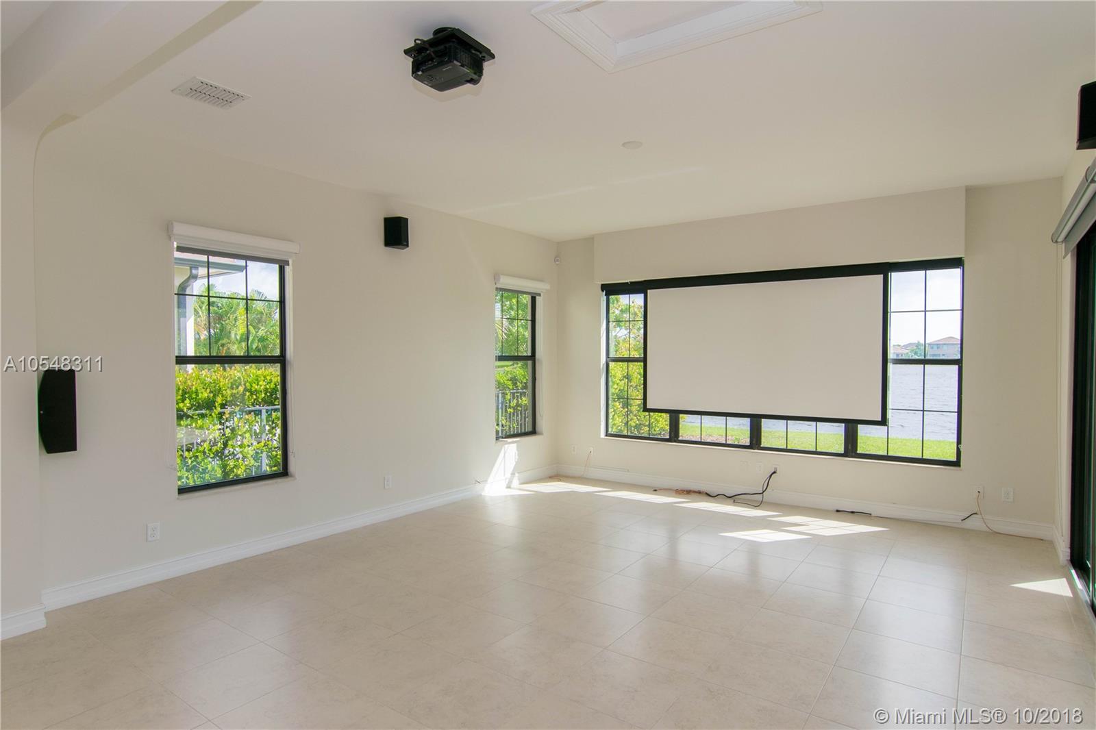 BRUSCHI PROPERTY - Residential