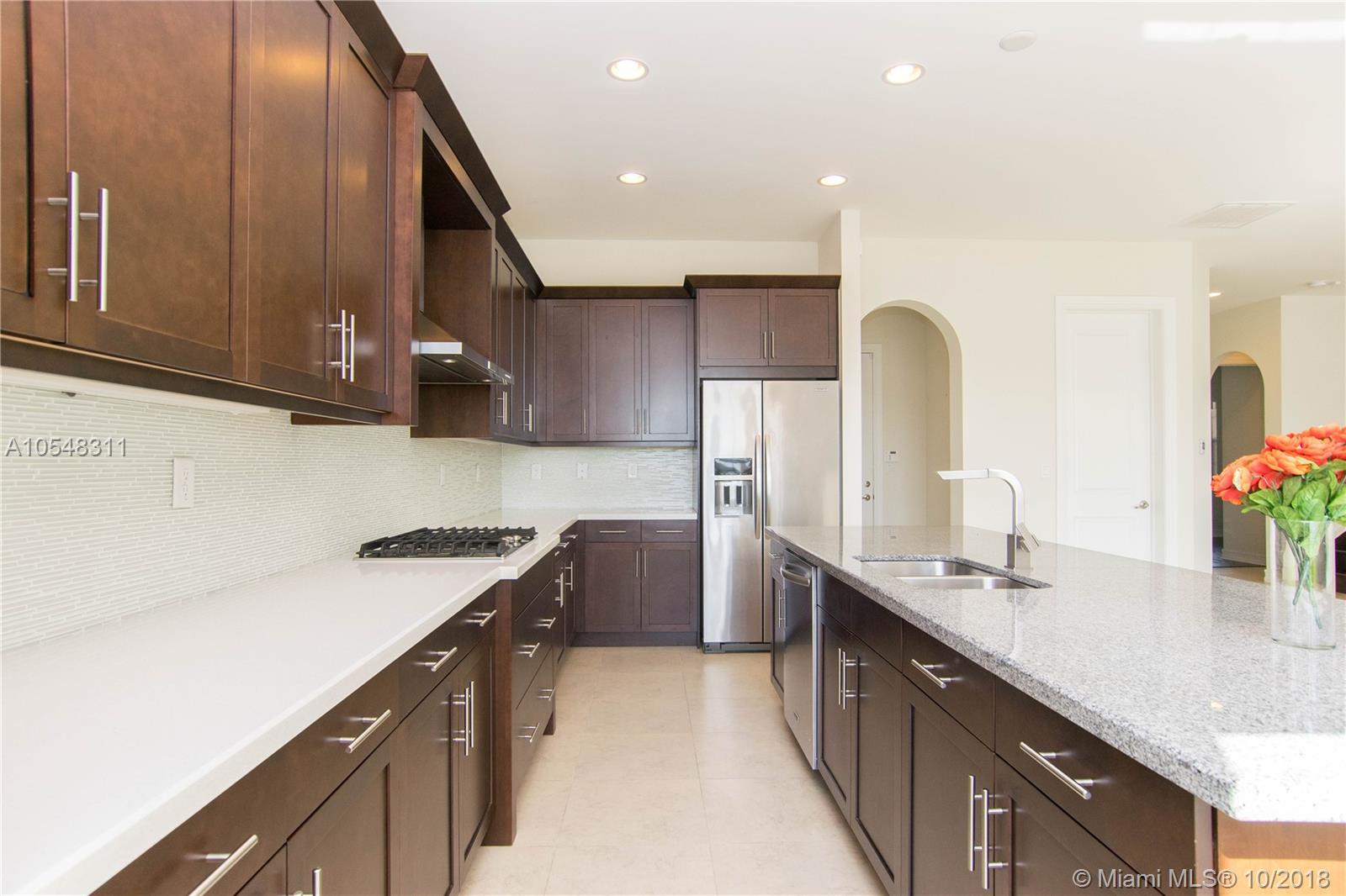 BRUSCHI PROPERTY - Residential