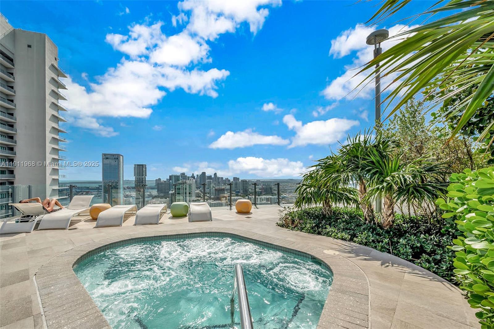 PARAISO BAYVIEWS CONDO - Residential Lease