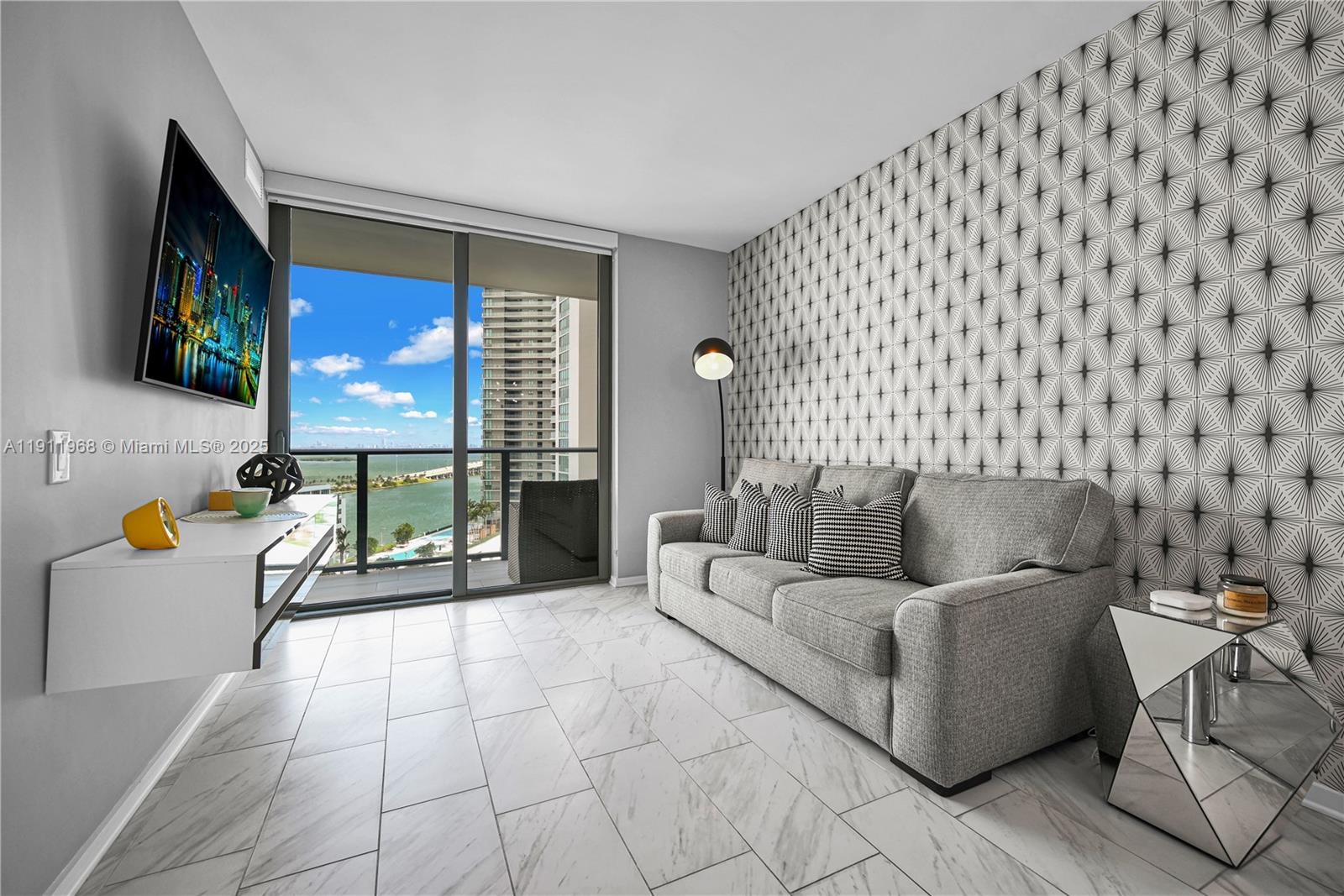 PARAISO BAYVIEWS CONDO - Residential Lease