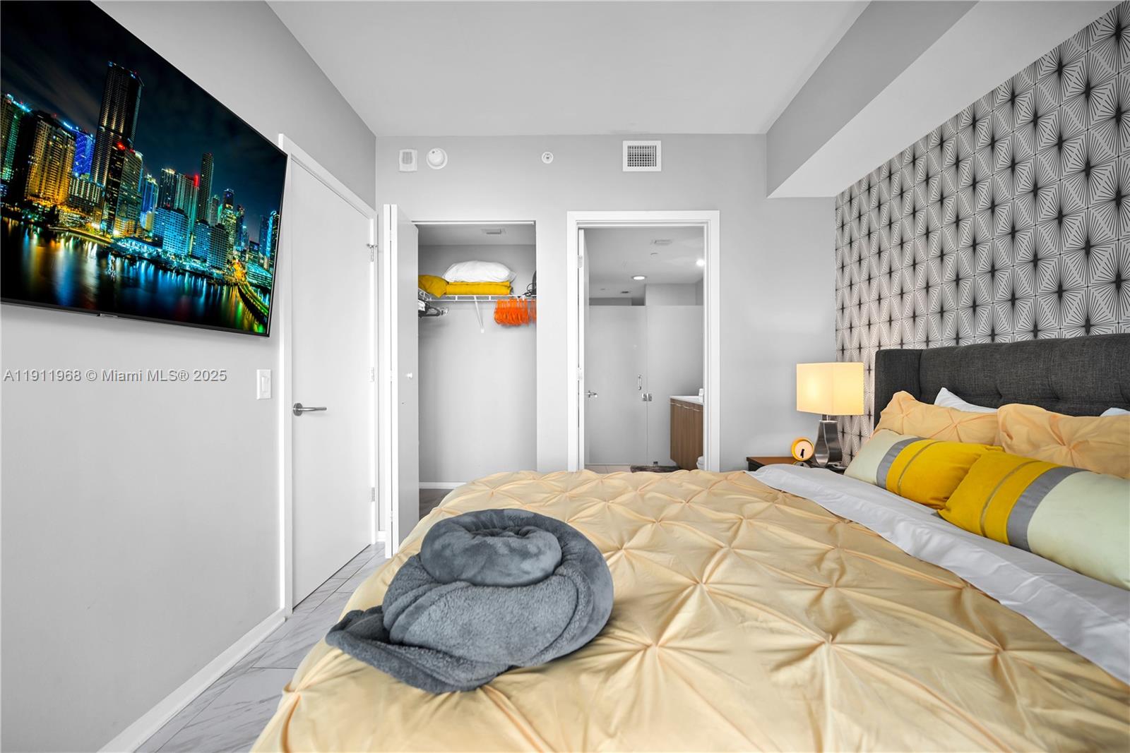 PARAISO BAYVIEWS CONDO - Residential Lease