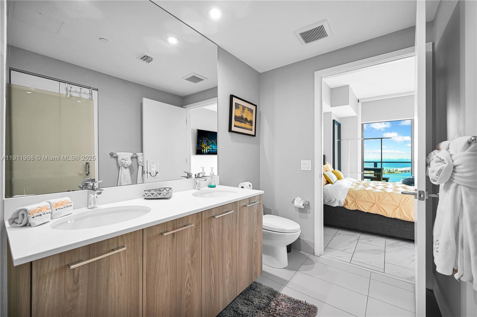 PARAISO BAYVIEWS CONDO - Residential Lease