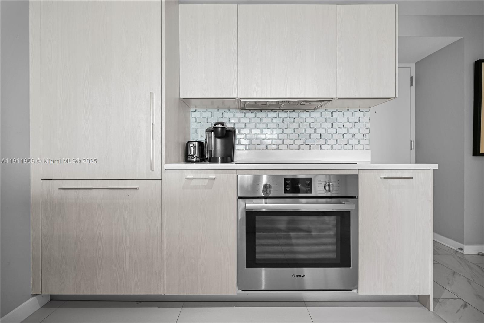 PARAISO BAYVIEWS CONDO - Residential Lease