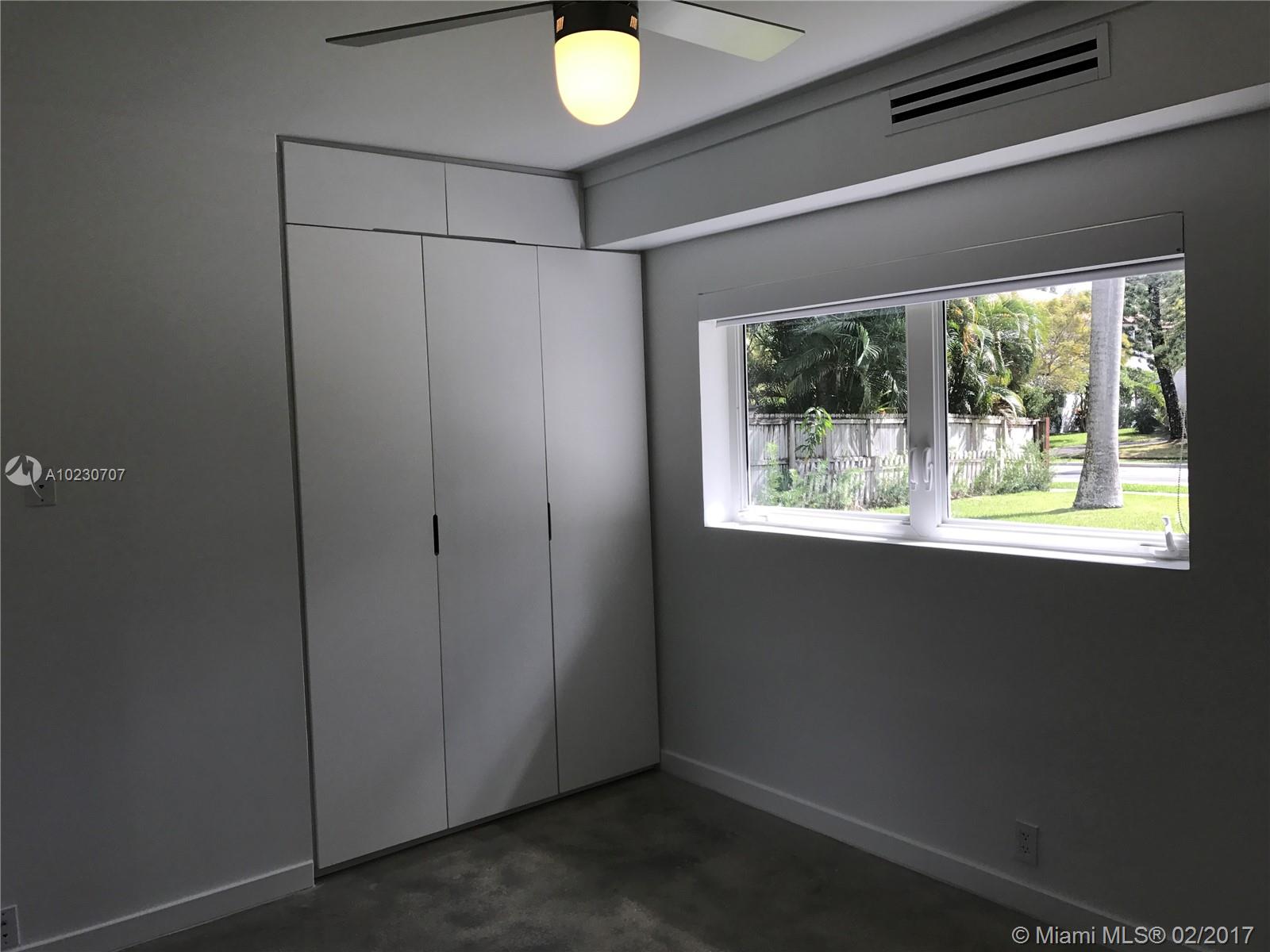 HOLLYWOOD LAKES SEC - Residential Lease