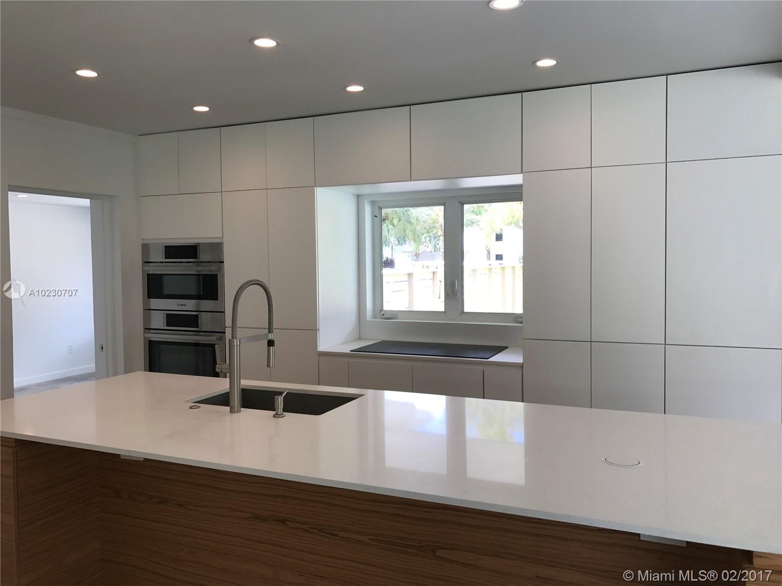 HOLLYWOOD LAKES SEC - Residential Lease